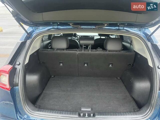 Синий Киа Niro, объемом двигателя 1.58 л и пробегом 160 тыс. км за 16300 $, фото 10 на Automoto.ua