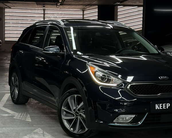 Синий Киа Niro, объемом двигателя 1.58 л и пробегом 67 тыс. км за 18500 $, фото 1 на Automoto.ua