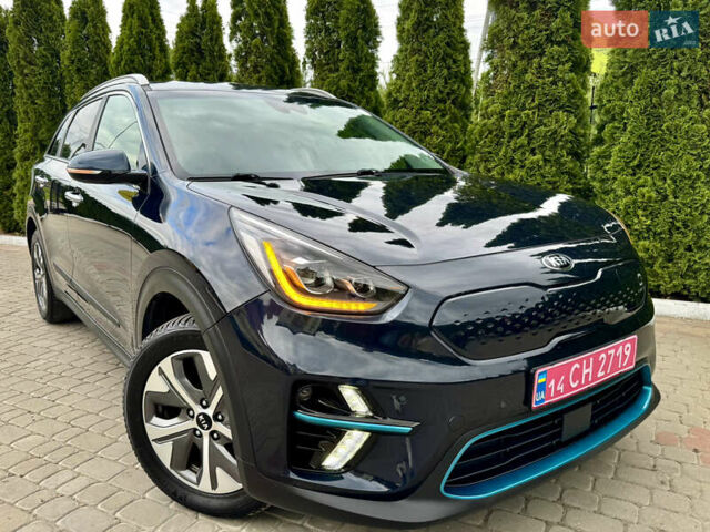 Синий Киа Niro, объемом двигателя 0 л и пробегом 88 тыс. км за 17777 $, фото 58 на Automoto.ua