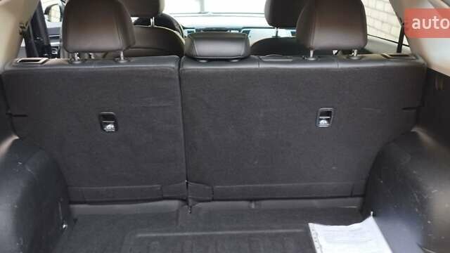 Синій Кіа Niro, об'ємом двигуна 0 л та пробігом 105 тис. км за 18500 $, фото 10 на Automoto.ua