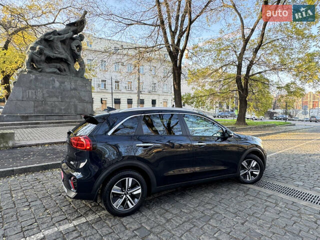 Синий Киа Niro, объемом двигателя 1.6 л и пробегом 52 тыс. км за 19800 $, фото 6 на Automoto.ua