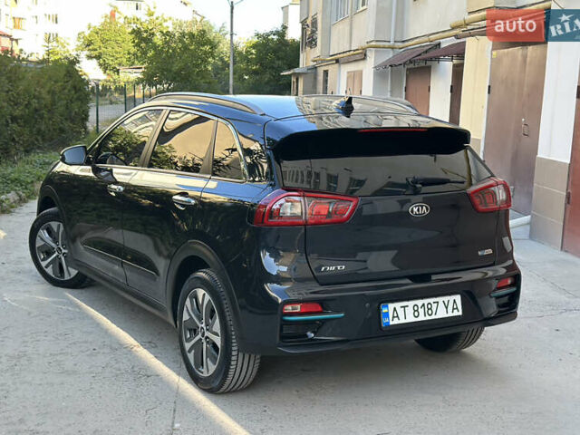 Синий Киа Niro, объемом двигателя 0 л и пробегом 155 тыс. км за 18650 $, фото 9 на Automoto.ua