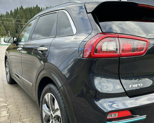 Синий Киа Niro, объемом двигателя 0 л и пробегом 120 тыс. км за 14999 $, фото 5 на Automoto.ua