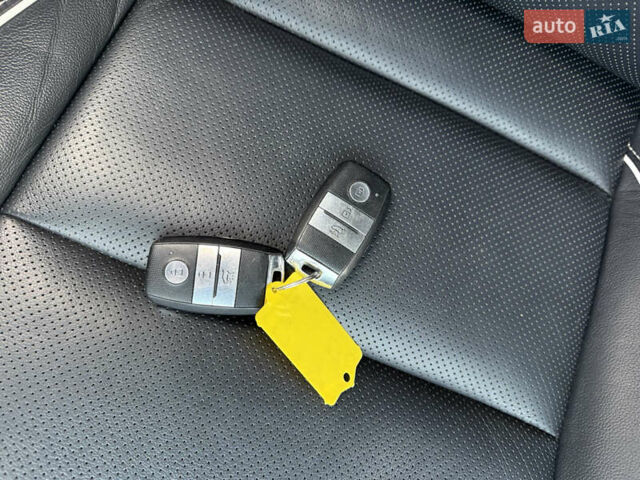 Синий Киа Niro, объемом двигателя 0 л и пробегом 168 тыс. км за 16800 $, фото 35 на Automoto.ua