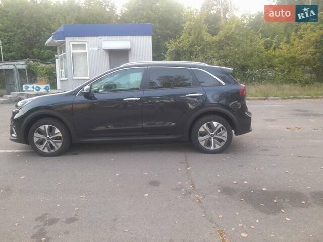 Синий Киа Niro, объемом двигателя 0 л и пробегом 128 тыс. км за 17800 $, фото 49 на Automoto.ua