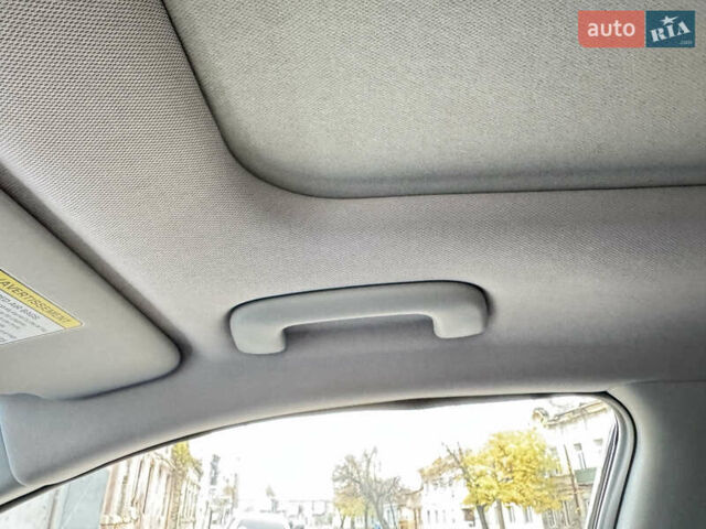 Синий Киа Niro, объемом двигателя 1.58 л и пробегом 52 тыс. км за 22000 $, фото 19 на Automoto.ua