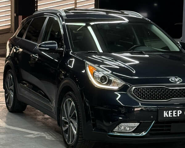 Синий Киа Niro, объемом двигателя 1.58 л и пробегом 67 тыс. км за 18500 $, фото 6 на Automoto.ua