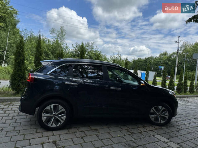 Синій Кіа Niro, об'ємом двигуна 0 л та пробігом 145 тис. км за 16999 $, фото 20 на Automoto.ua