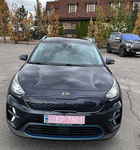 Киа Niro 2019 в Харькове на Automoto.ua Синий Киа Niro, объемом двигателя 0 л и пробегом 132 тыс. км за 18400 $, фото 3 на Automoto.ua