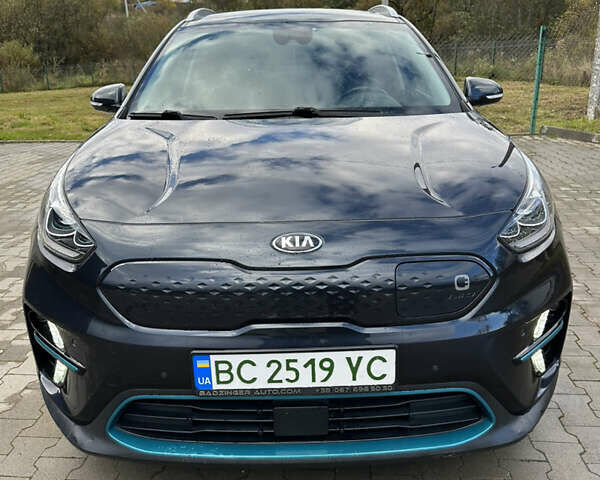 Синий Киа Niro, объемом двигателя 0 л и пробегом 120 тыс. км за 14999 $, фото 1 на Automoto.ua