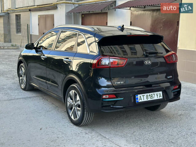 Киа Niro 2019 в Ивано-Франковске на Automoto.ua Синий Киа Niro, объемом двигателя 0 л и пробегом 155 тыс. км за 18650 $, фото 54 на Automoto.ua