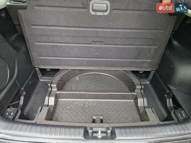Синій Кіа Niro, об'ємом двигуна 0 л та пробігом 74 тис. км за 18200 $, фото 28 на Automoto.ua