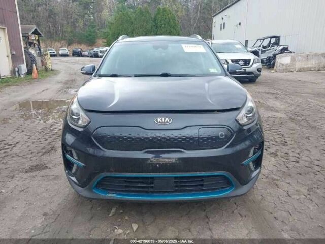 Синій Кіа Niro, об'ємом двигуна 0 л та пробігом 65 тис. км за 5000 $, фото 1 на Automoto.ua