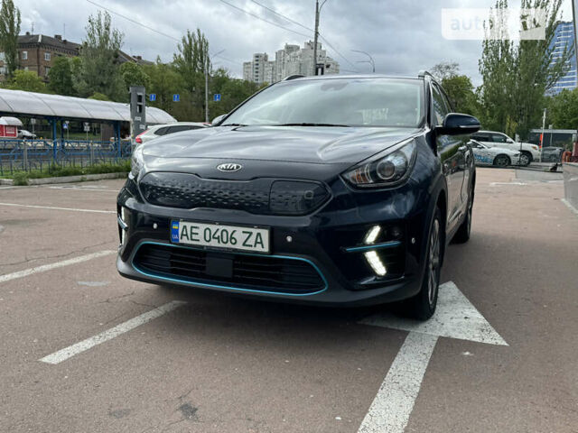 Синий Киа Niro, объемом двигателя 0 л и пробегом 78 тыс. км за 23300 $, фото 1 на Automoto.ua