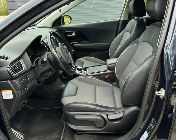 Синий Киа Niro, объемом двигателя 0 л и пробегом 120 тыс. км за 14999 $, фото 14 на Automoto.ua