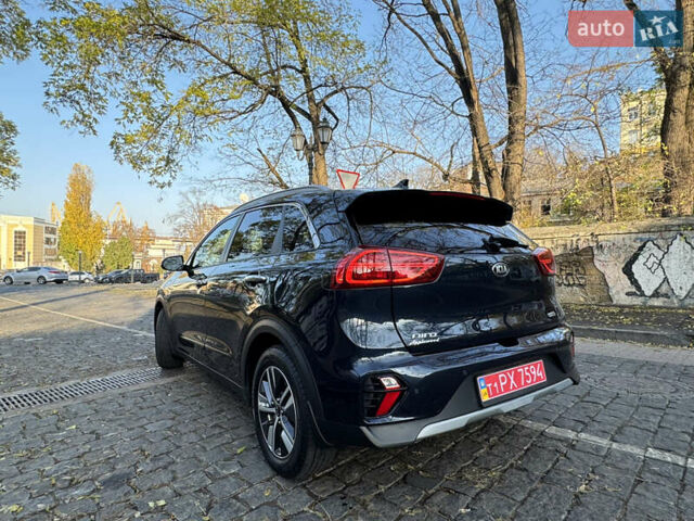 Синий Киа Niro, объемом двигателя 1.6 л и пробегом 52 тыс. км за 19800 $, фото 10 на Automoto.ua
