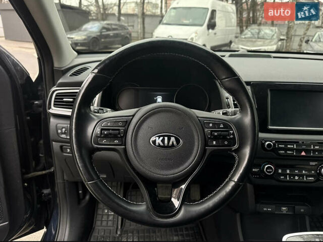 Синій Кіа Niro, об'ємом двигуна 0 л та пробігом 83 тис. км за 18700 $, фото 22 на Automoto.ua