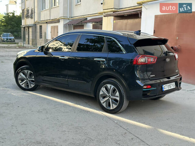 Киа Niro 2019 в Ивано-Франковске на Automoto.ua Синий Киа Niro, объемом двигателя 0 л и пробегом 155 тыс. км за 18650 $, фото 9 на Automoto.ua