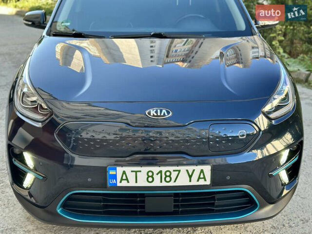 Синий Киа Niro, объемом двигателя 0 л и пробегом 155 тыс. км за 18650 $, фото 91 на Automoto.ua