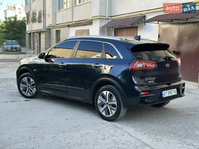 Киа Niro 2019 в Ивано-Франковске на Automoto.ua Синий Киа Niro, объемом двигателя 0 л и пробегом 155 тыс. км за 18650 $, фото 25 на Automoto.ua