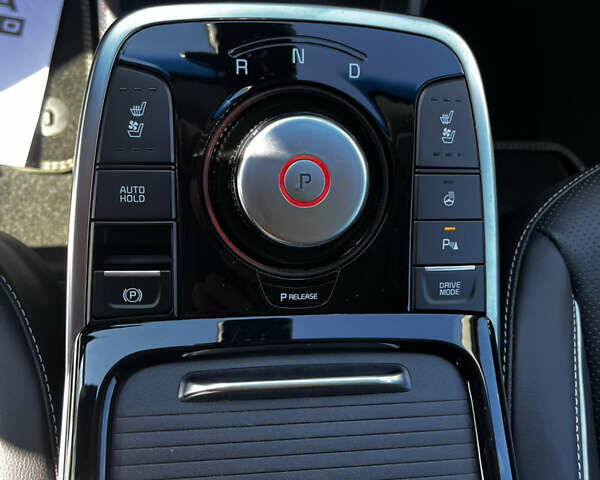 Синий Киа Niro, объемом двигателя 0 л и пробегом 64 тыс. км за 20550 $, фото 22 на Automoto.ua