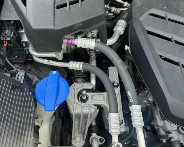 Синій Кіа Niro, об'ємом двигуна 0 л та пробігом 145 тис. км за 16999 $, фото 22 на Automoto.ua