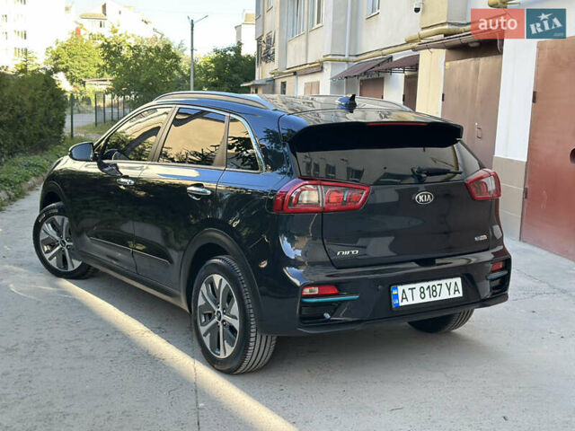 Киа Niro 2019 в Ивано-Франковске на Automoto.ua Синий Киа Niro, объемом двигателя 0 л и пробегом 155 тыс. км за 18650 $, фото 7 на Automoto.ua