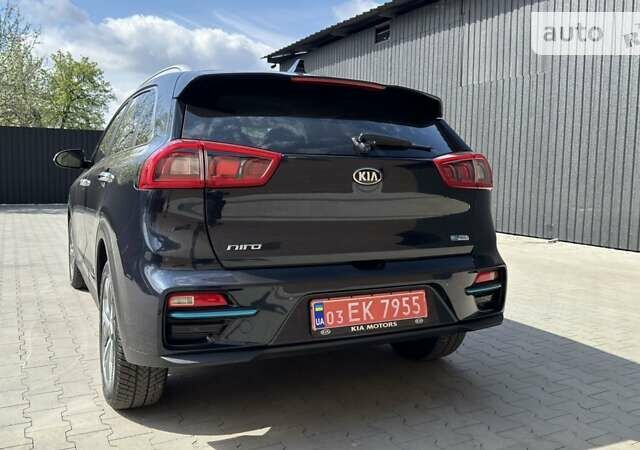 Синій Кіа Niro, об'ємом двигуна 0 л та пробігом 117 тис. км за 19650 $, фото 23 на Automoto.ua