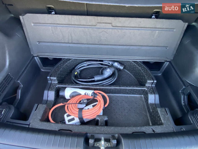 Синий Киа Niro, объемом двигателя 0 л и пробегом 129 тыс. км за 17999 $, фото 14 на Automoto.ua