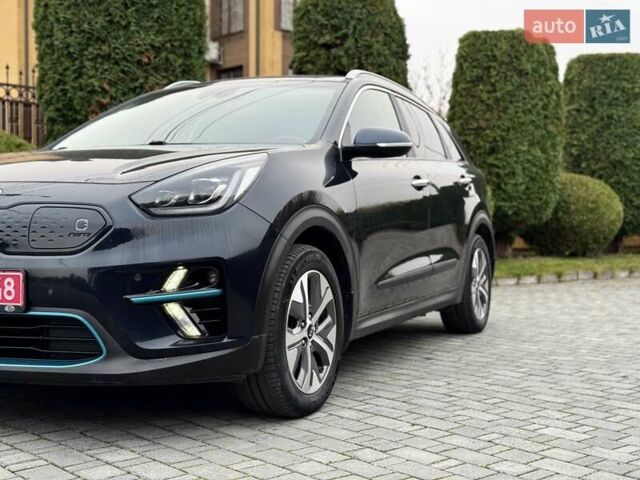 Синий Киа Niro, объемом двигателя 0 л и пробегом 172 тыс. км за 16950 $, фото 4 на Automoto.ua