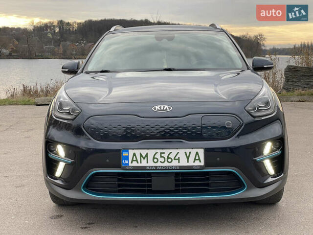 Синій Кіа Niro, об'ємом двигуна 0 л та пробігом 130 тис. км за 18455 $, фото 6 на Automoto.ua