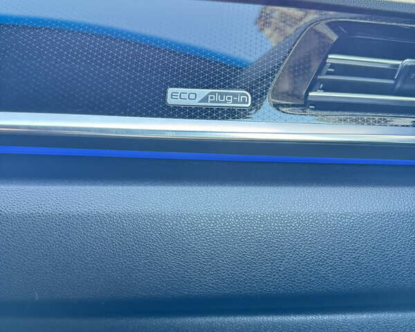 Синий Киа Niro, объемом двигателя 1.6 л и пробегом 52 тыс. км за 19800 $, фото 39 на Automoto.ua