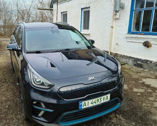 Синий Киа Niro, объемом двигателя 0 л и пробегом 132 тыс. км за 17000 $, фото 12 на Automoto.ua