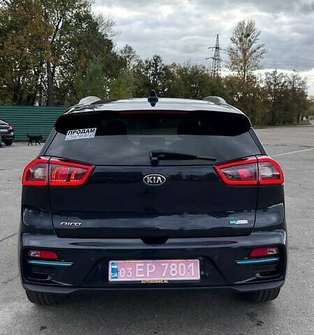 Киа Niro 2019 в Харькове на Automoto.ua Синий Киа Niro, объемом двигателя 0 л и пробегом 132 тыс. км за 18400 $, фото 10 на Automoto.ua