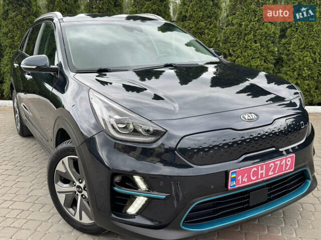 Синий Киа Niro, объемом двигателя 0 л и пробегом 88 тыс. км за 17777 $, фото 7 на Automoto.ua