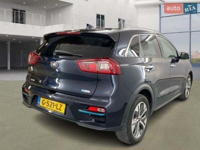 Синій Кіа Niro, об'ємом двигуна 0 л та пробігом 145 тис. км за 14900 $, фото 2 на Automoto.ua