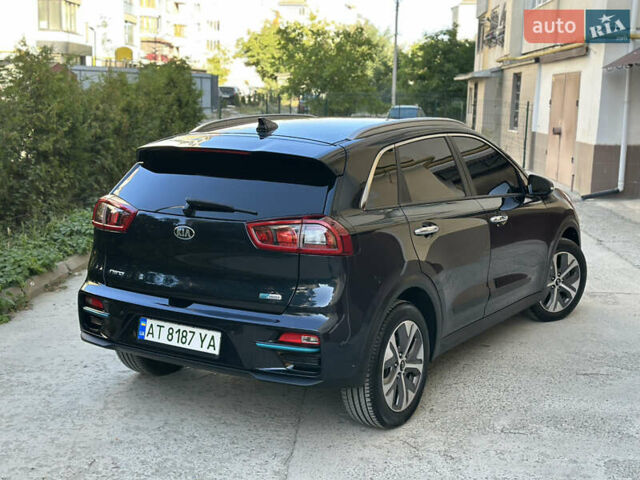 Киа Niro 2019 в Ивано-Франковске на Automoto.ua Синий Киа Niro, объемом двигателя 0 л и пробегом 155 тыс. км за 18650 $, фото 40 на Automoto.ua
