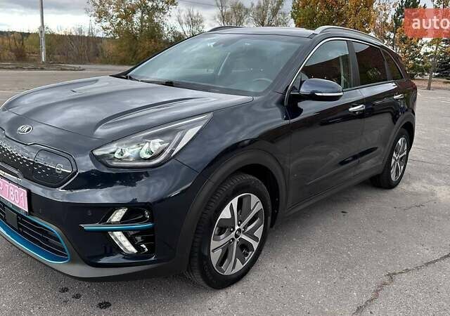 Киа Niro 2019 в Харькове на Automoto.ua Синий Киа Niro, объемом двигателя 0 л и пробегом 132 тыс. км за 18400 $, фото 15 на Automoto.ua