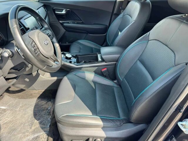 Синий Киа Niro, объемом двигателя 0 л и пробегом 40 тыс. км за 8800 $, фото 10 на Automoto.ua