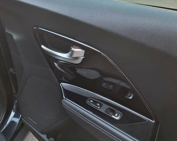 Синий Киа Niro, объемом двигателя 1.58 л и пробегом 65 тыс. км за 17999 $, фото 23 на Automoto.ua