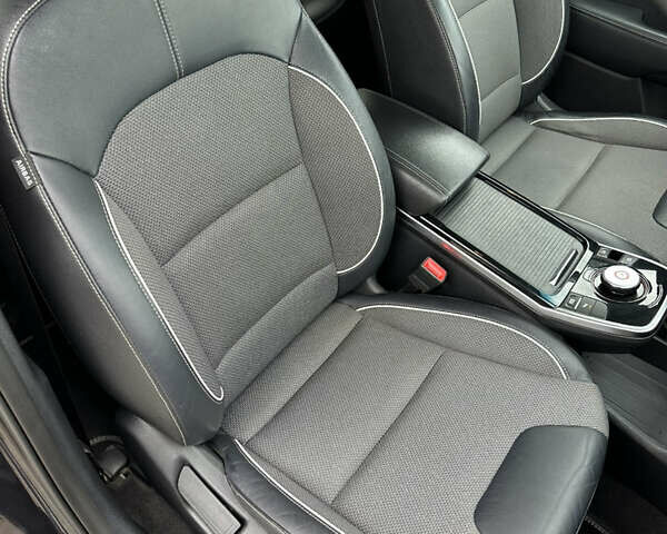 Синий Киа Niro, объемом двигателя 0 л и пробегом 120 тыс. км за 14999 $, фото 21 на Automoto.ua