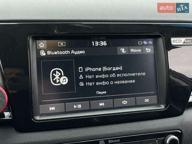 Синій Кіа Niro, об'ємом двигуна 0 л та пробігом 130 тис. км за 18455 $, фото 63 на Automoto.ua