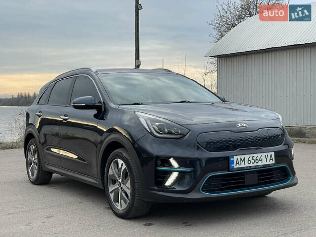 Синій Кіа Niro, об'ємом двигуна 0 л та пробігом 130 тис. км за 18455 $, фото 10 на Automoto.ua