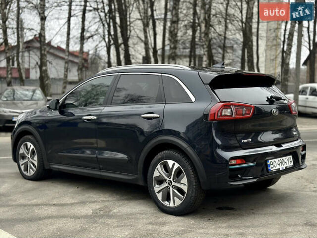 Синій Кіа Niro, об'ємом двигуна 0 л та пробігом 83 тис. км за 18700 $, фото 10 на Automoto.ua