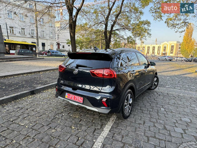 Синий Киа Niro, объемом двигателя 1.6 л и пробегом 52 тыс. км за 19800 $, фото 8 на Automoto.ua