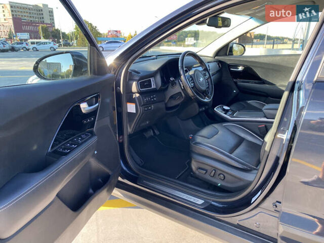 Синий Киа Niro, объемом двигателя 0 л и пробегом 129 тыс. км за 17999 $, фото 32 на Automoto.ua