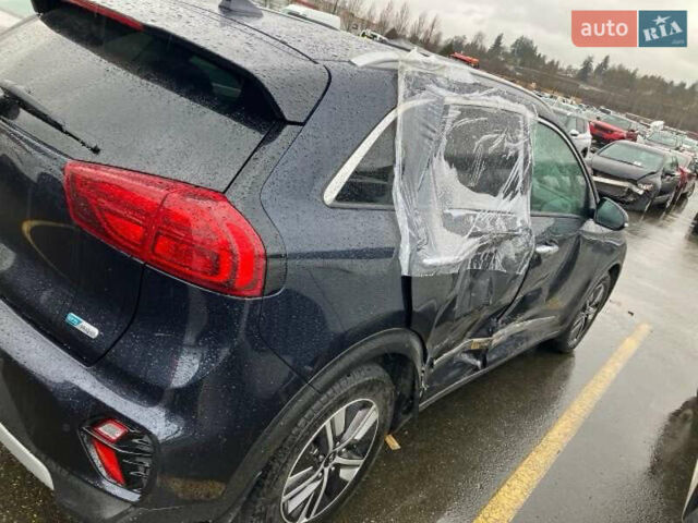 Синий Киа Niro, объемом двигателя 1.58 л и пробегом 52 тыс. км за 22000 $, фото 15 на Automoto.ua