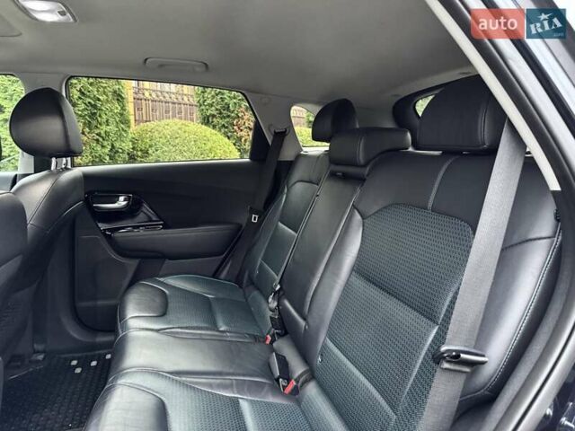 Синий Киа Niro, объемом двигателя 0 л и пробегом 172 тыс. км за 16950 $, фото 25 на Automoto.ua