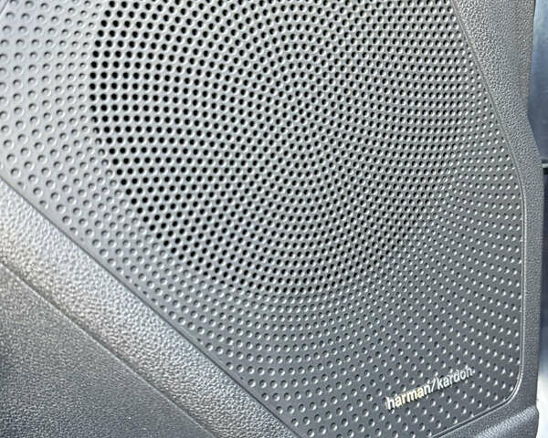 Синий Киа Niro, объемом двигателя 1.6 л и пробегом 52 тыс. км за 19800 $, фото 16 на Automoto.ua