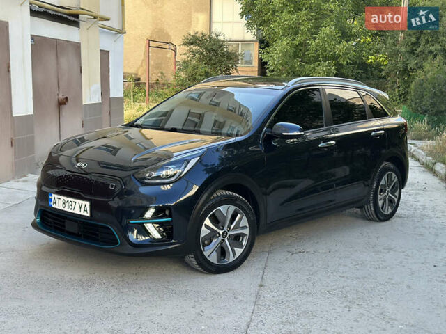 Синий Киа Niro, объемом двигателя 0 л и пробегом 155 тыс. км за 18650 $, фото 15 на Automoto.ua
